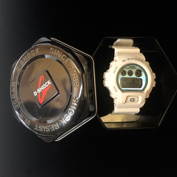 Casio G-Shock 3230 Digital Watch White Unisex - Picture 4 of 11